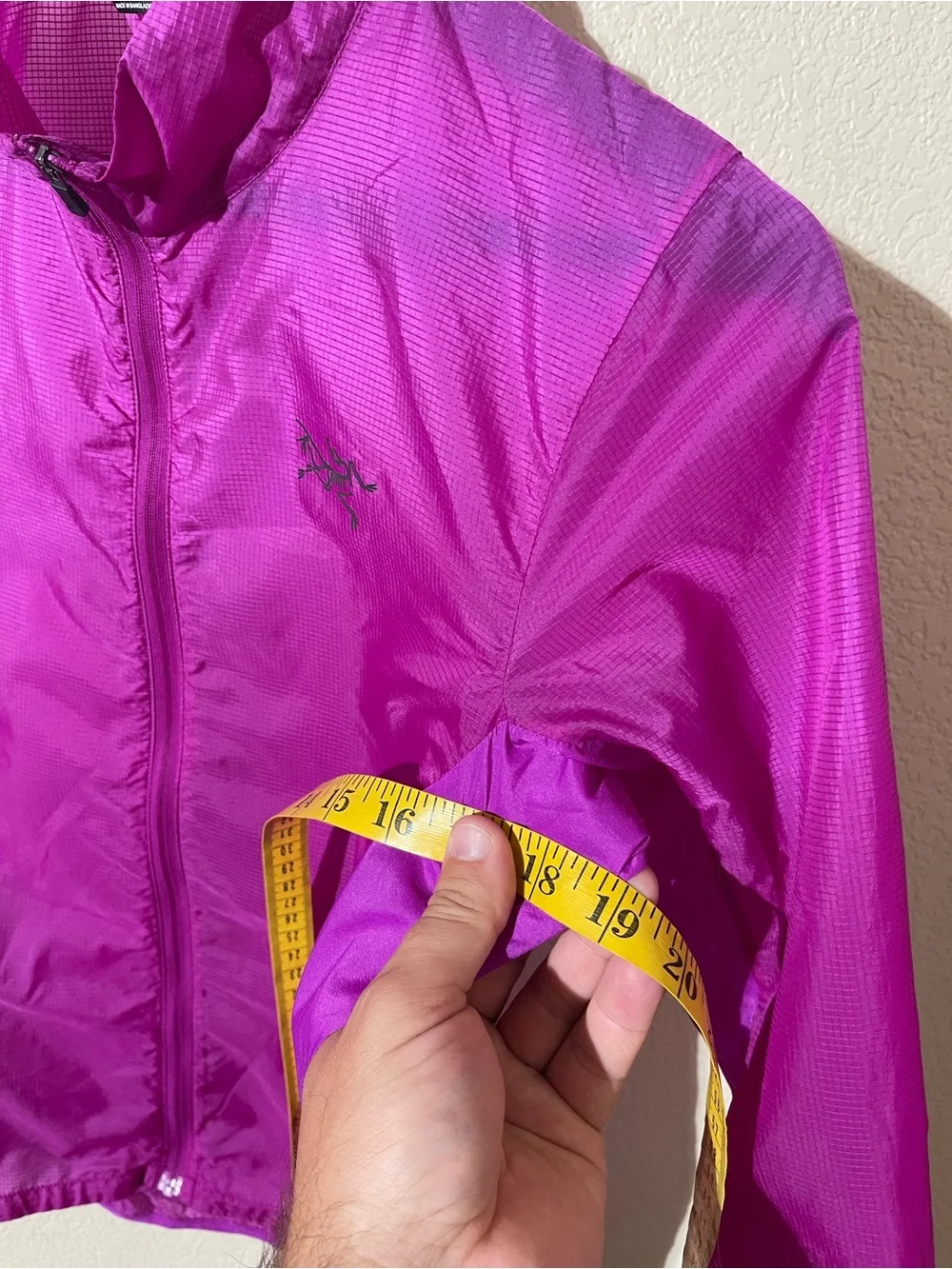 Arc'teryx Magenta Lightweight Women's Windbreaker Jacket